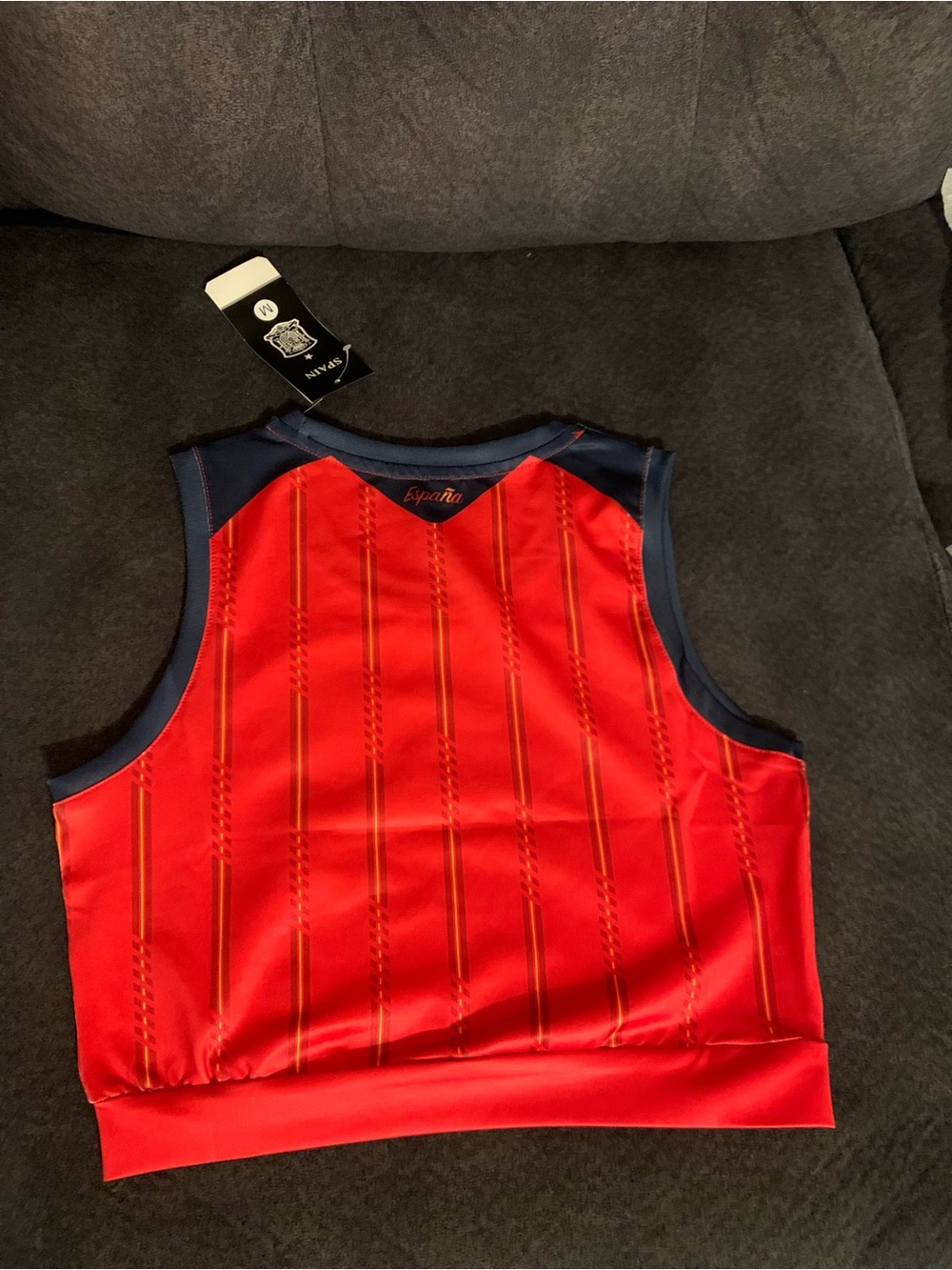 NWT- Spain Tank Crop Top
Woman's Jersey - Size M - Picture 2 of 4